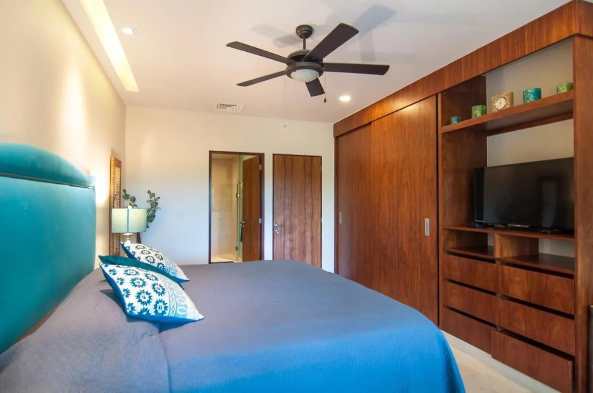 Villa Happy Vibes Getaway With Stellar Oceanview Roof Pool! Playa del Carmen México