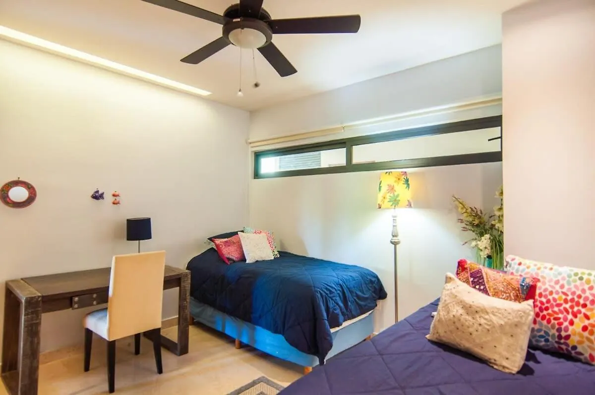 Villa Happy Vibes Getaway With Stellar Oceanview Roof Pool! Playa del Carmen Сasa de vacaciones